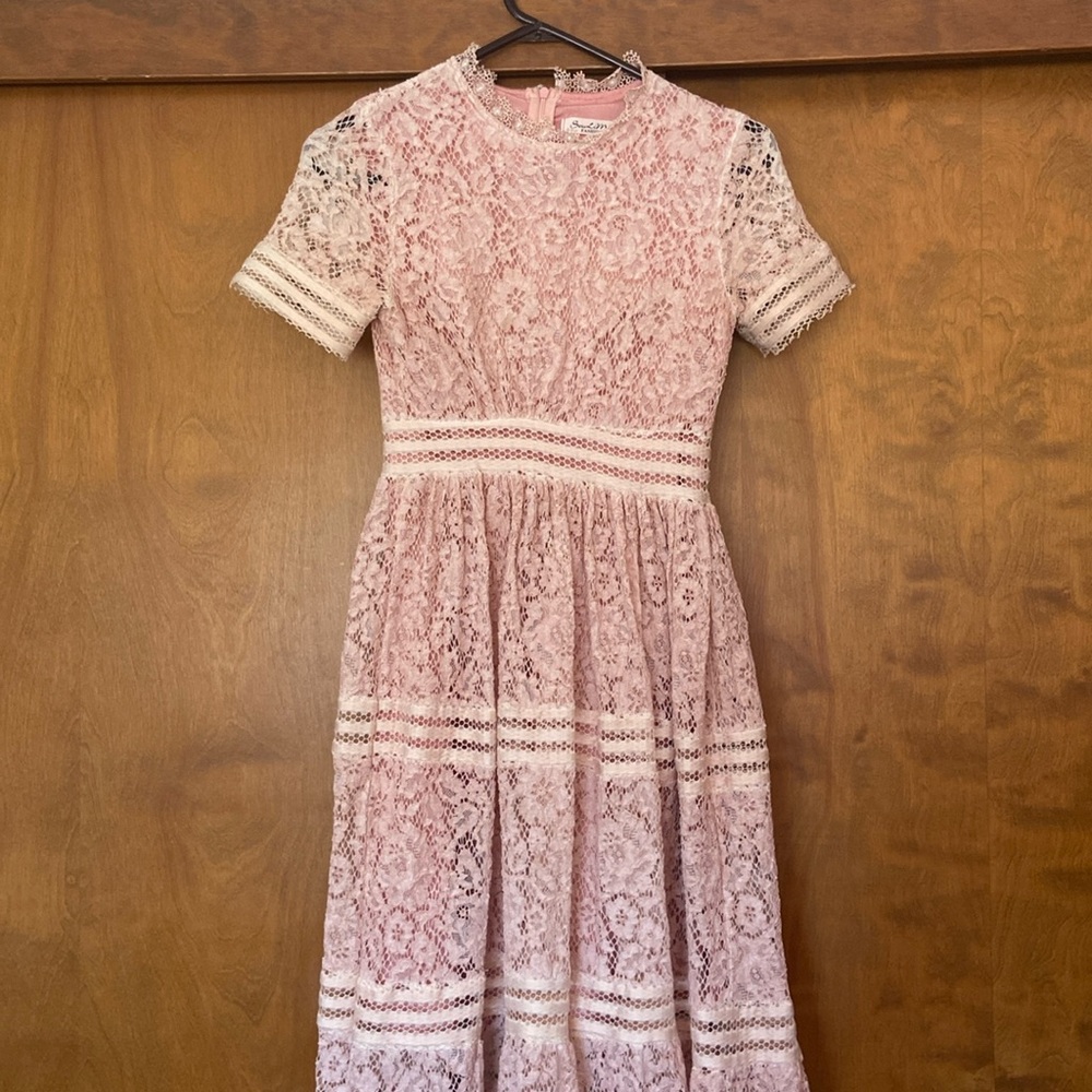 Pink Dress 🤍